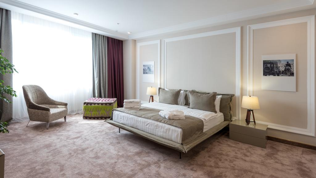 Hotel Duman Astana Eksteriør bilde