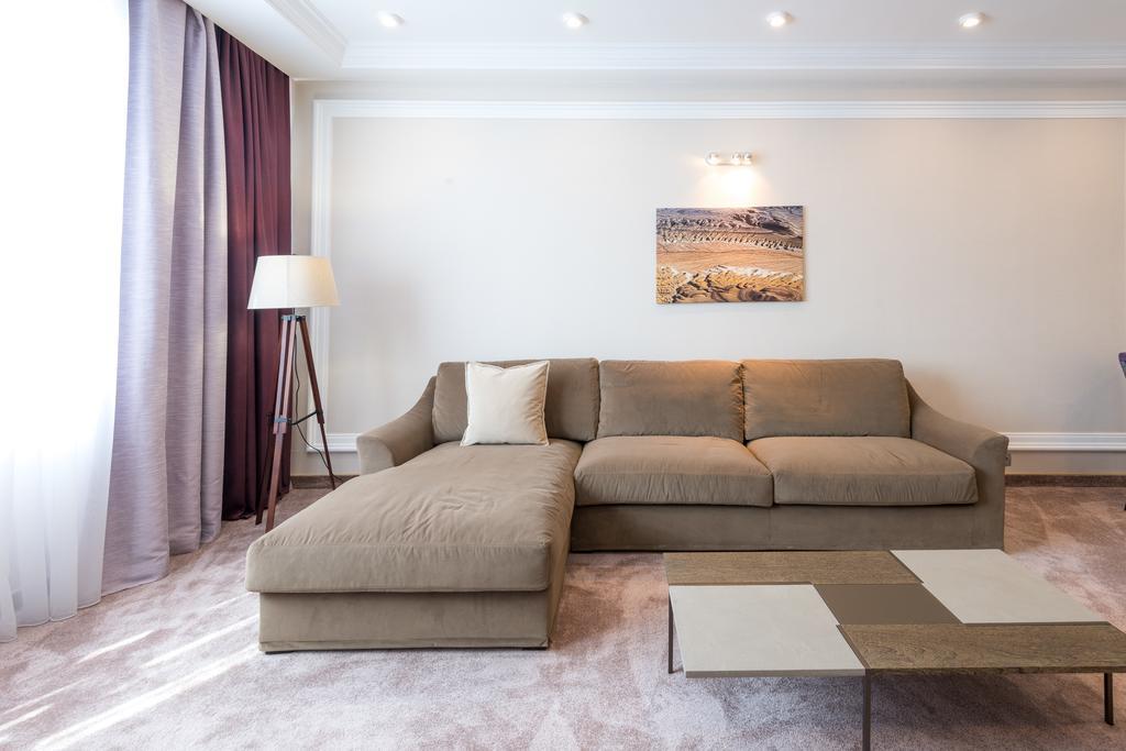 Hotel Duman Astana Eksteriør bilde