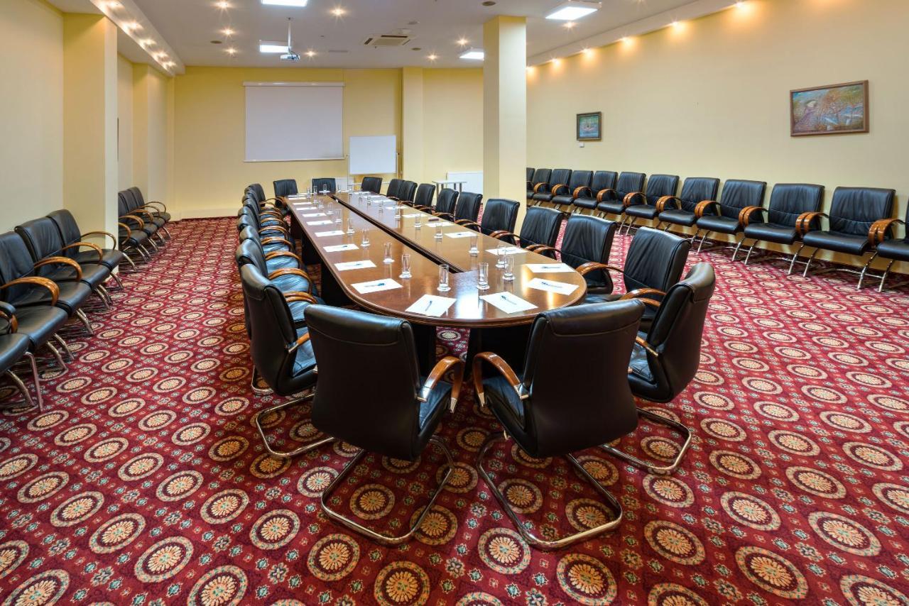 Hotel Duman Astana Eksteriør bilde